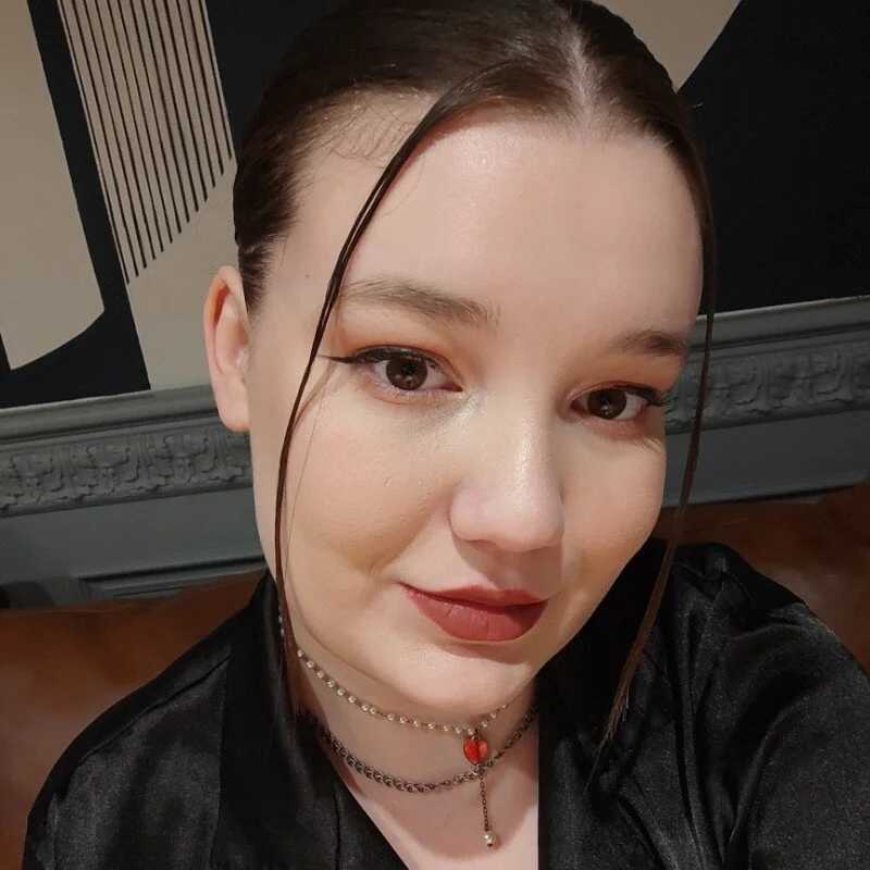 LinaElasm — FansOnlyX creator profile