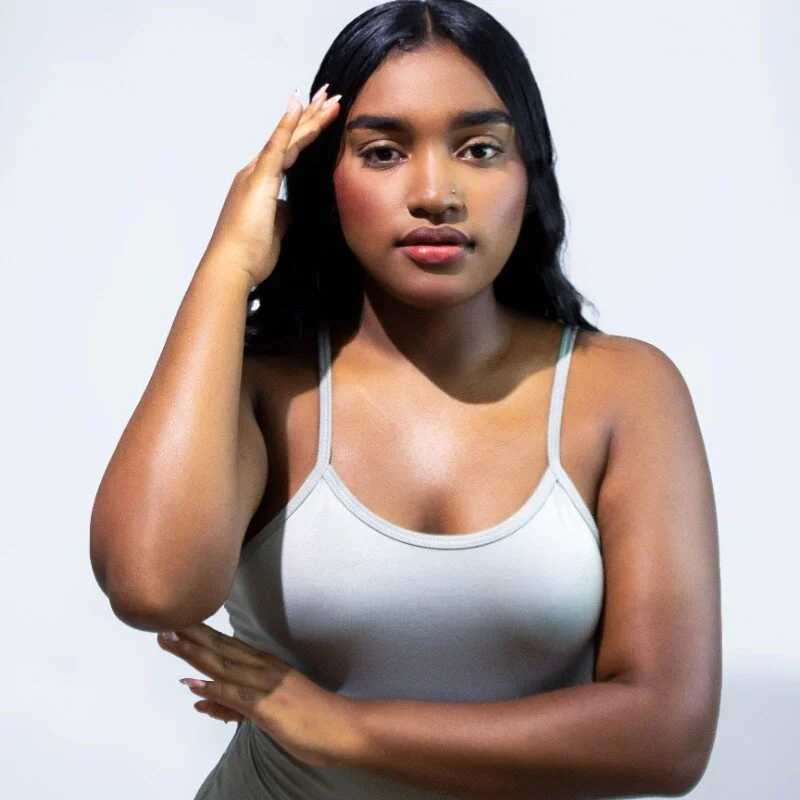 kayna_gomez — FansOnlyX creator profile
