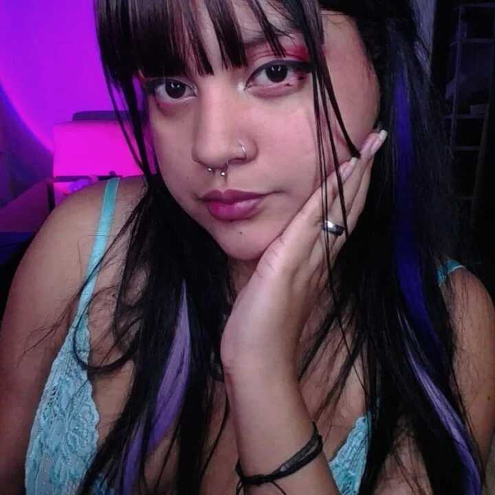 Purple_Pookiee — FansOnlyX creator profile