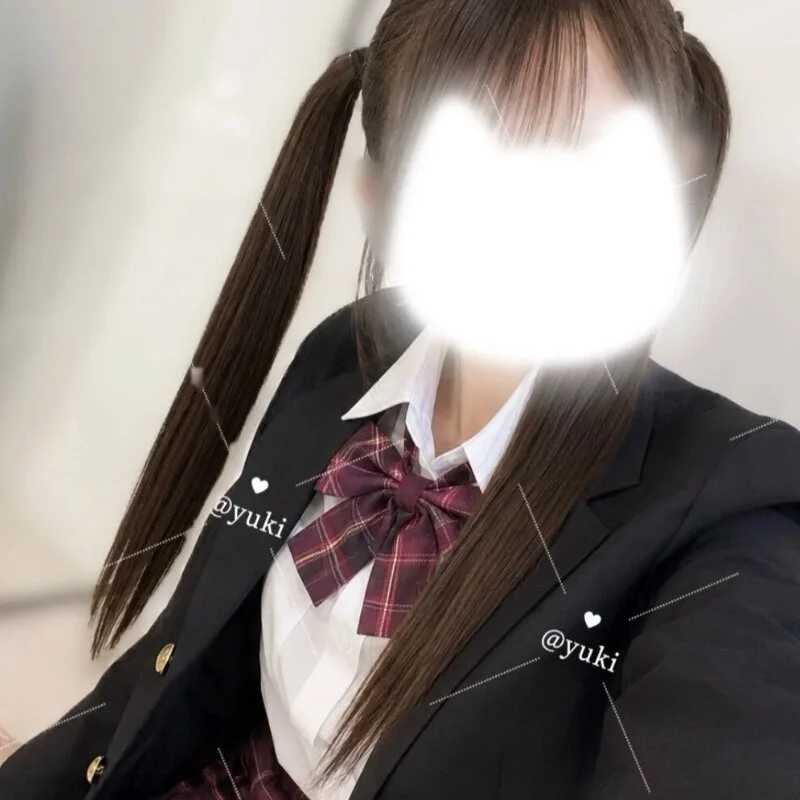 yuki-ll0 — FansOnlyX creator profile
