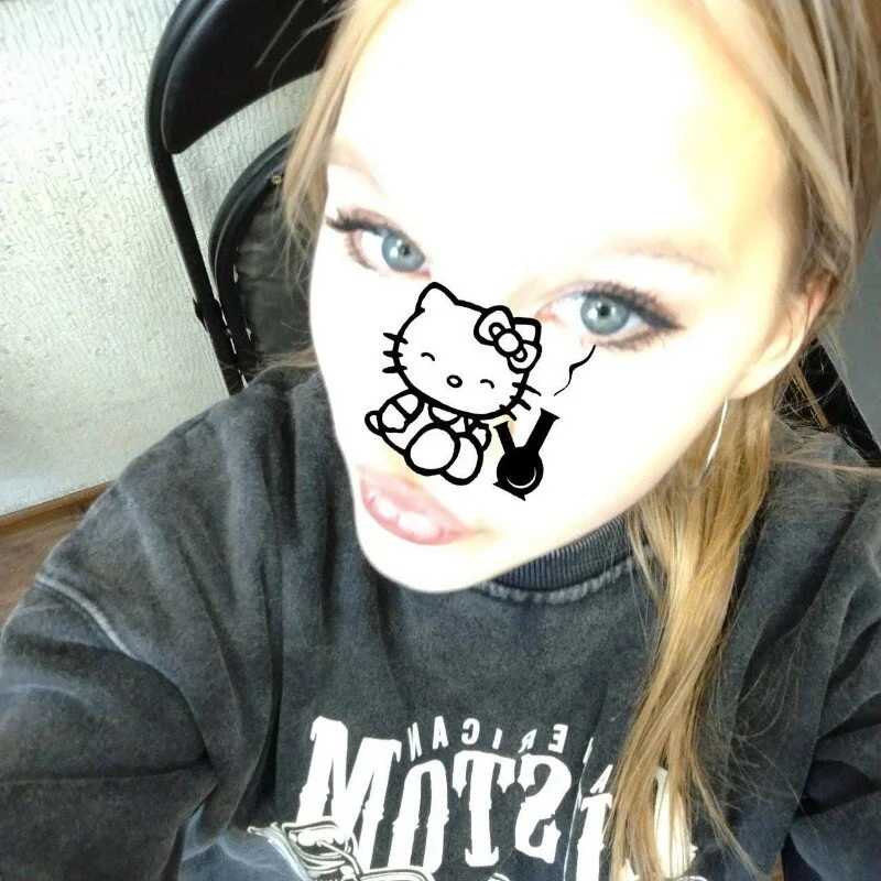 axin_burnell — FansOnlyX creator profile