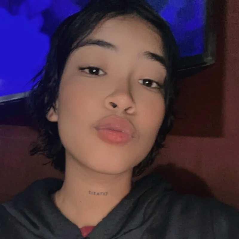Lilithvee — FansOnlyX creator profile