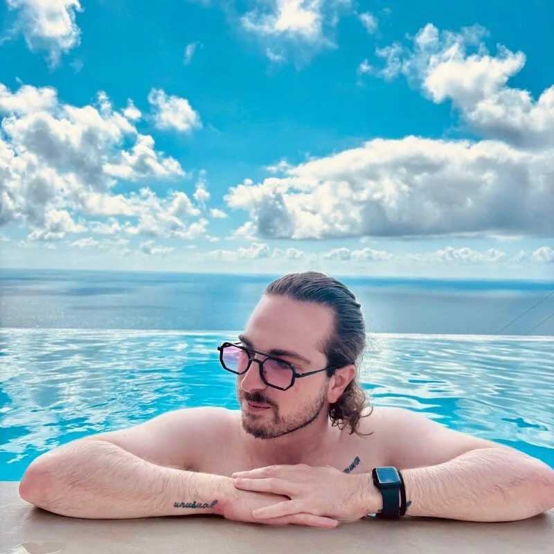 ItalianAlex — FansOnlyX creator profile