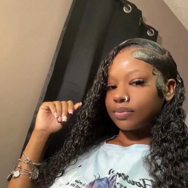 Jessicasnoww — FansOnlyX creator profile