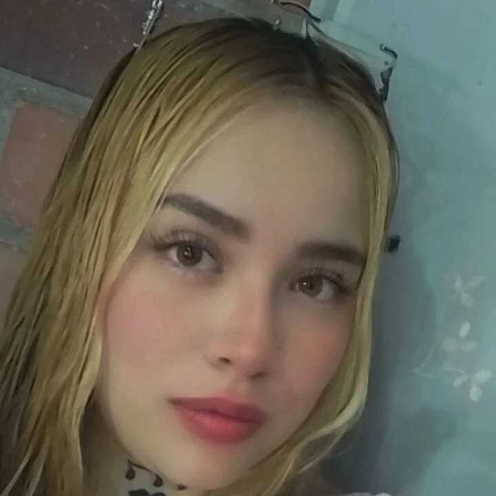 Tiffanny_21 — FansOnlyX creator profile
