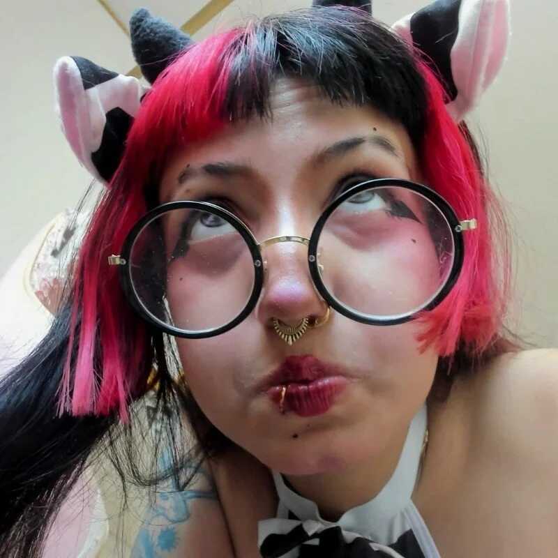 uwunita — FansOnlyX creator profile