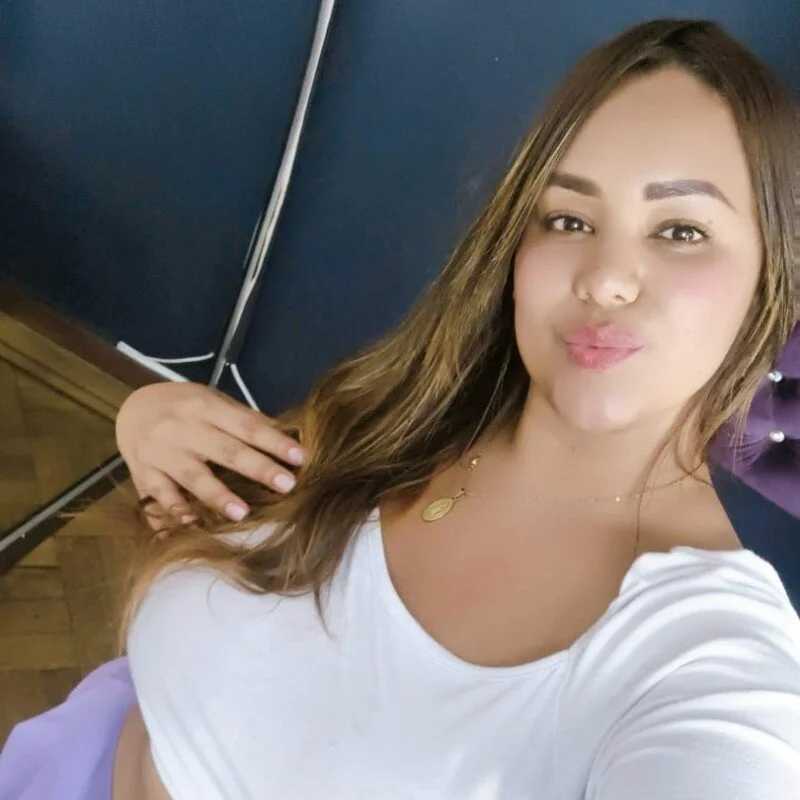 Violeta__Lane — FansOnlyX creator profile
