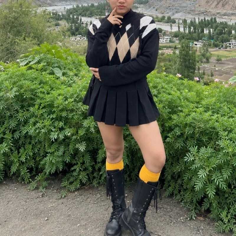 Glowing_Riyaa — FansOnlyX creator profile
