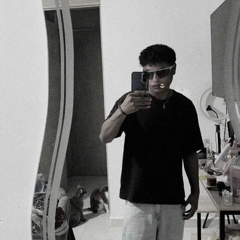 Emadridr — FansOnlyX creator profile