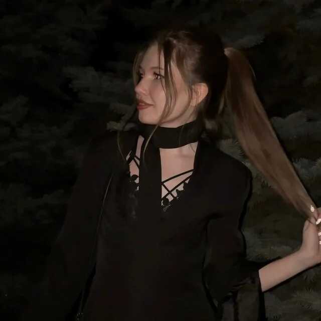 Caramel_Peach — FansOnlyX creator profile