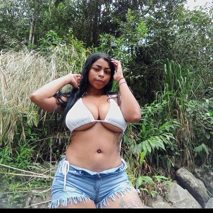 alanajonees22 — FansOnlyX creator profile