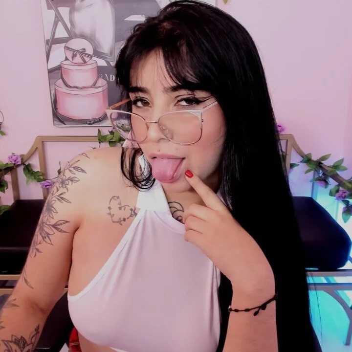 Adri_gomez_x — FansOnlyX creator profile