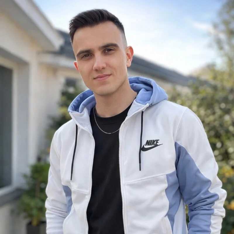 -yakimov- — FansOnlyX creator profile