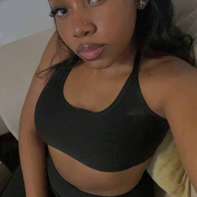 ArianaMadisson — FansOnlyX creator profile