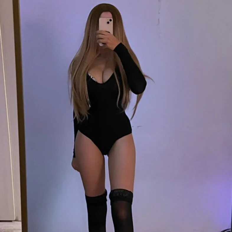 Mirahottie — FansOnlyX creator profile