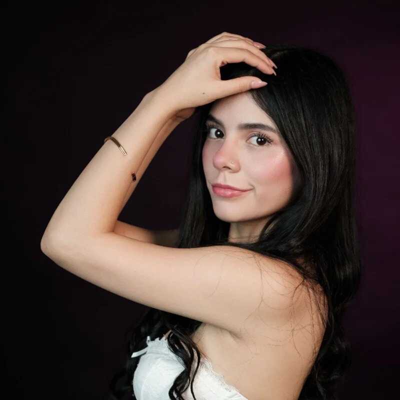 KataJenner — FansOnlyX creator profile