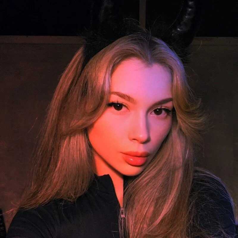 Blossom_Dream — FansOnlyX creator profile