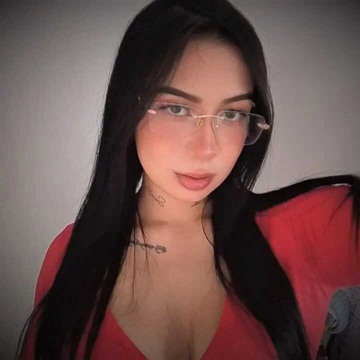 juliieta_montoya_ — FansOnlyX creator profile