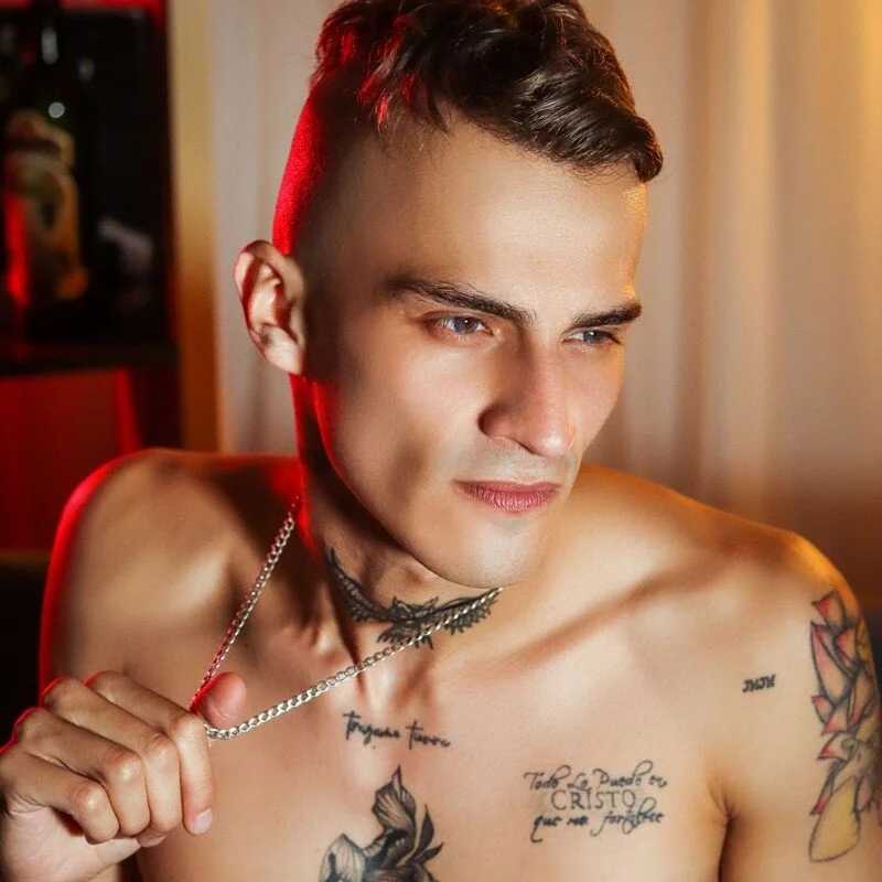 bray_hotboy777 — FansOnlyX creator profile