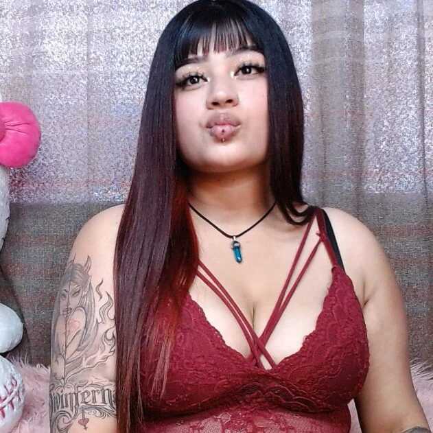 ASLY_CLOE — FansOnlyX creator profile
