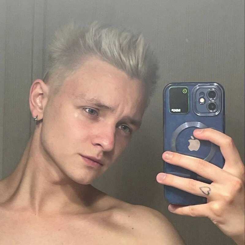Logan_mett — FansOnlyX creator profile