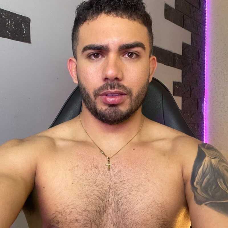 adamhairy — FansOnlyX creator profile