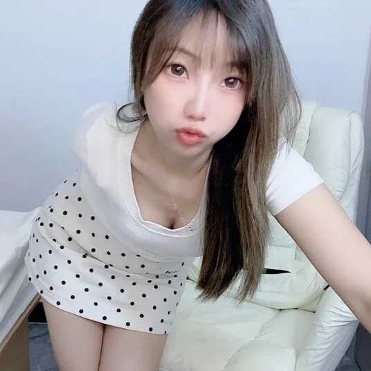 KK_Luna — FansOnlyX creator profile