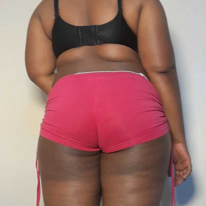 ThickChicAss_2 — FansOnlyX creator profile