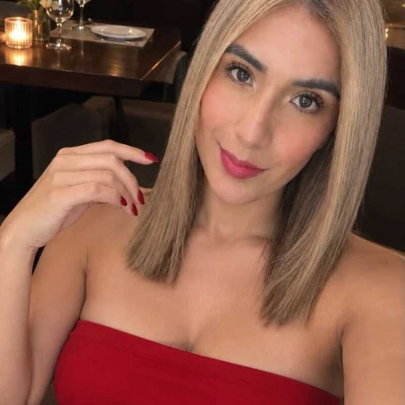 whitneyhot — FansOnlyX creator profile