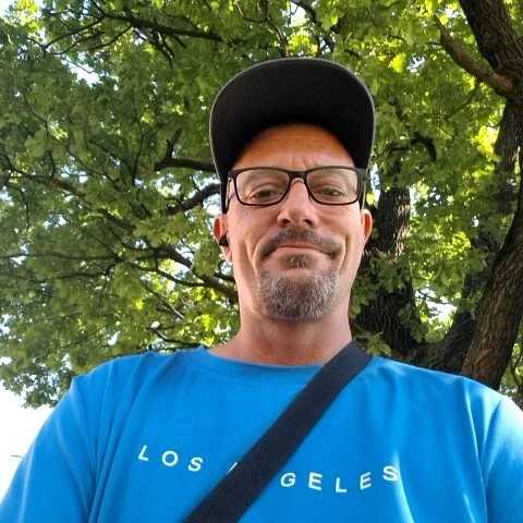 oralchtivy12 — FansOnlyX creator profile
