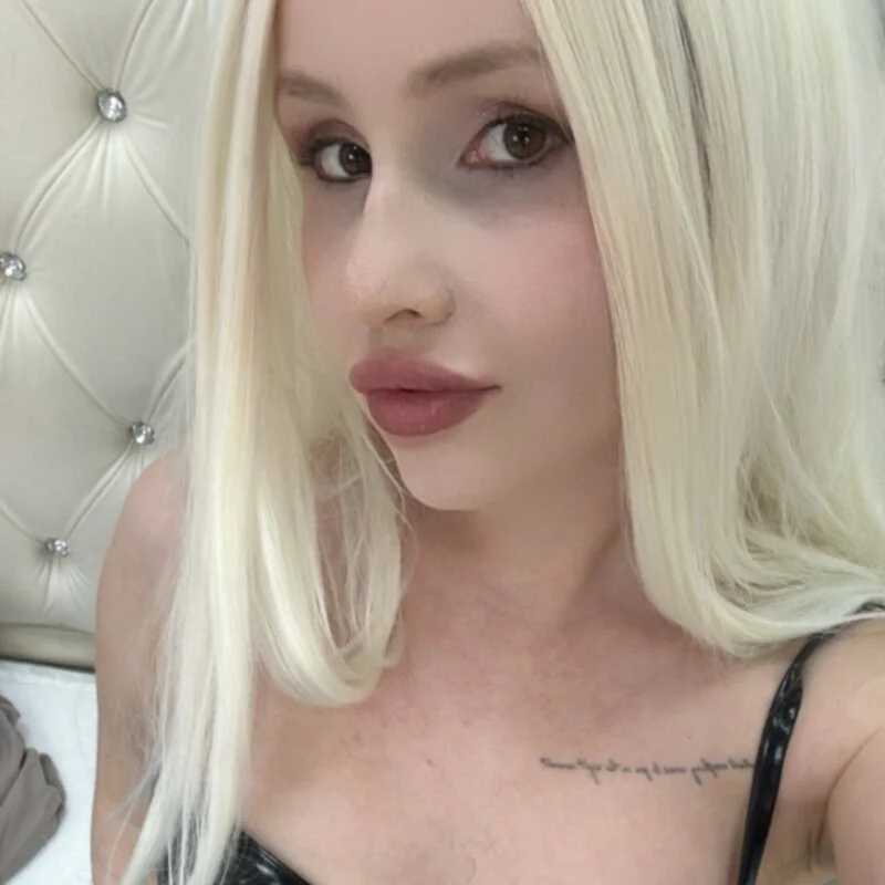 EllieFrosty_ — FansOnlyX creator profile