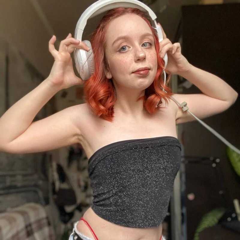 JannetFoxx — FansOnlyX creator profile