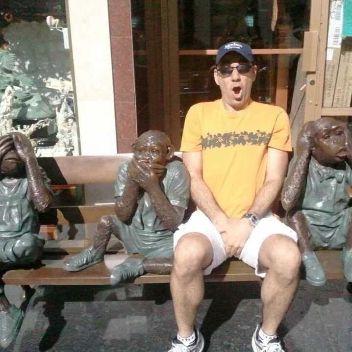 bear_russian_hunk — FansOnlyX creator profile