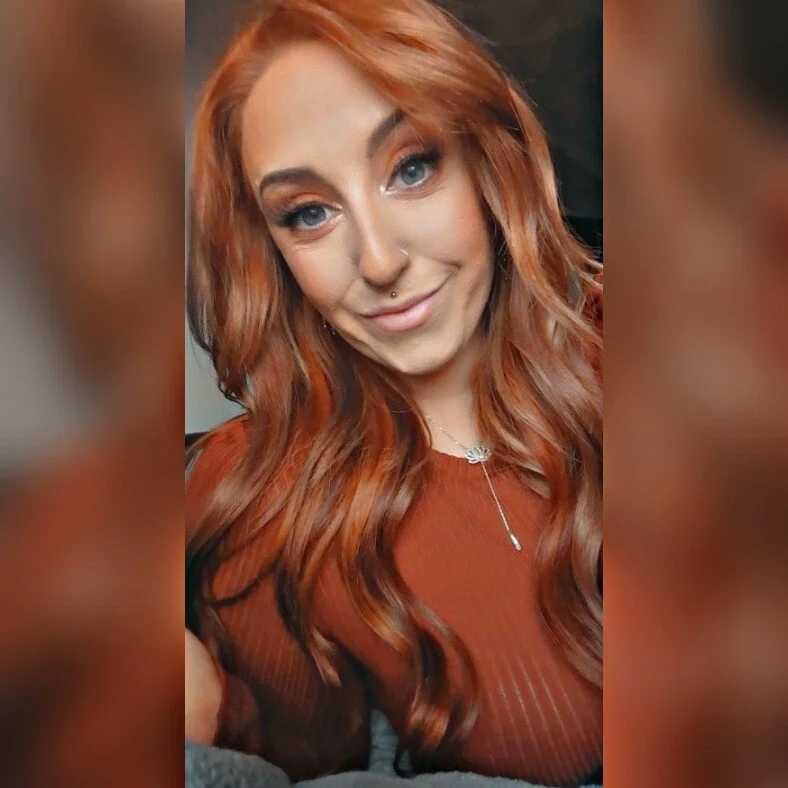 Emiliexx_x — FansOnlyX creator profile