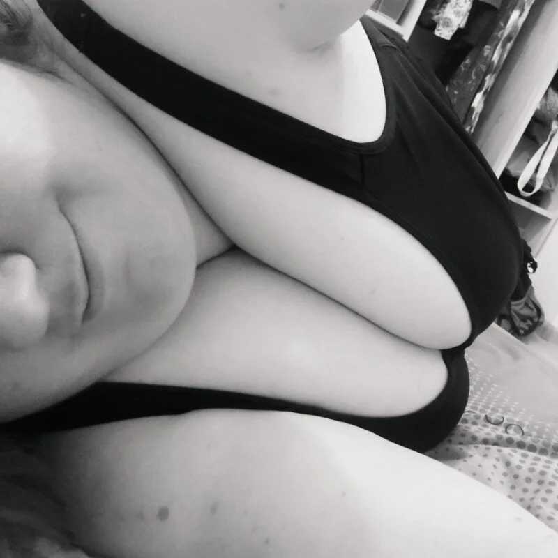 sweet_curvy_C — FansOnlyX creator profile