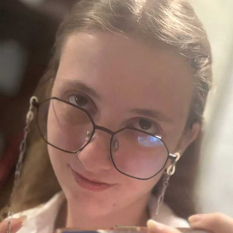 SandeeVinson — FansOnlyX creator profile