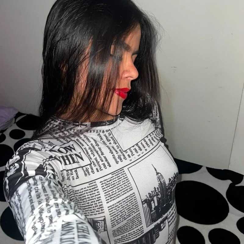 honey_fox7 — FansOnlyX creator profile