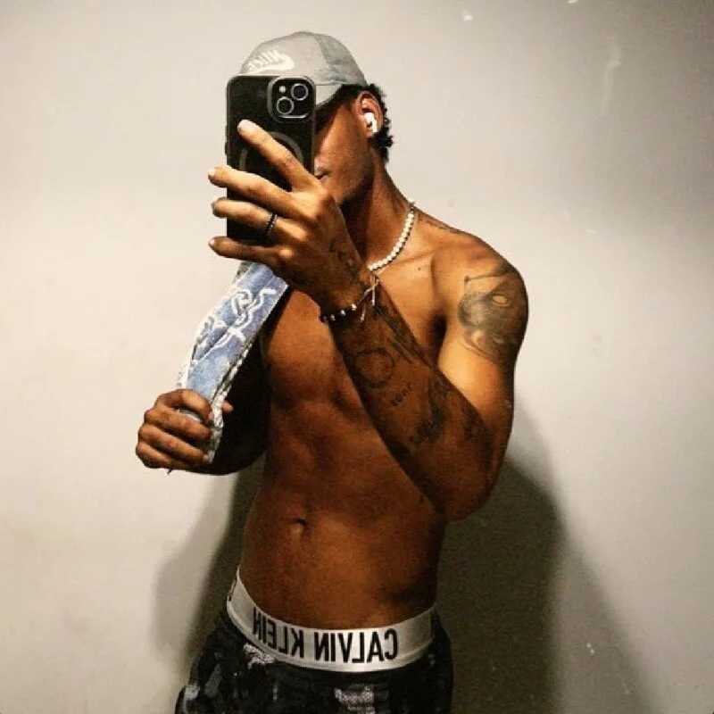 boyzac_ — FansOnlyX creator profile