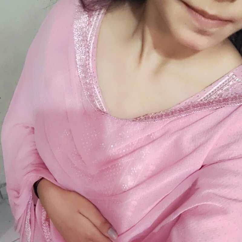 Hot_Deepansi02 — FansOnlyX creator profile
