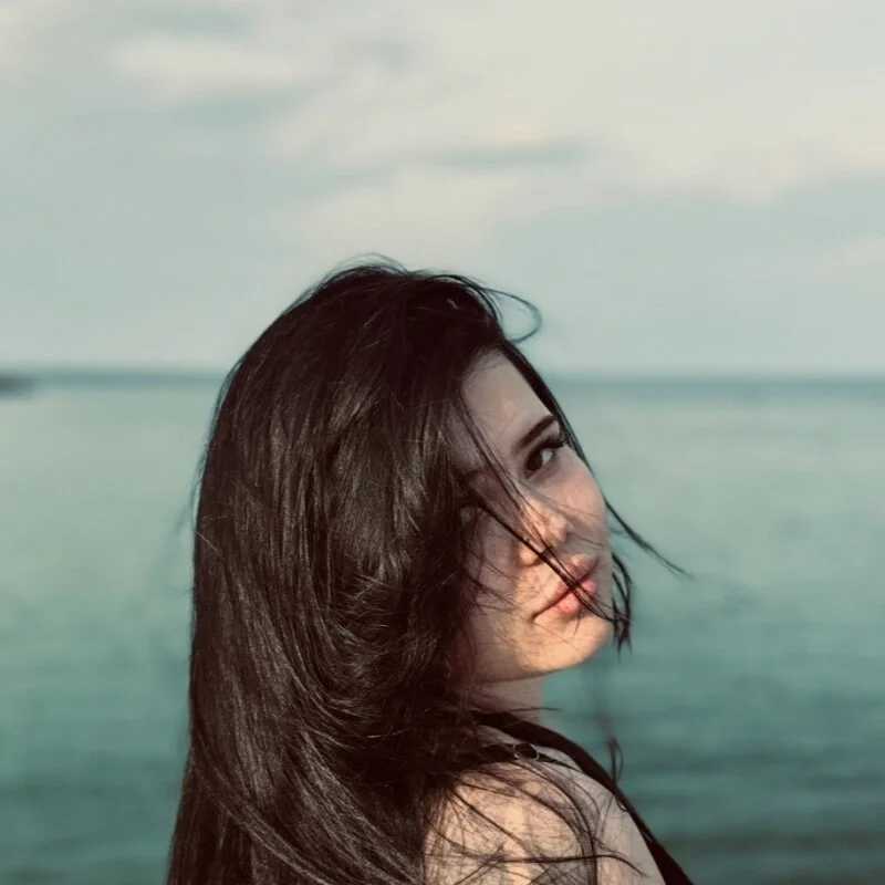 Mona_Esty — FansOnlyX creator profile