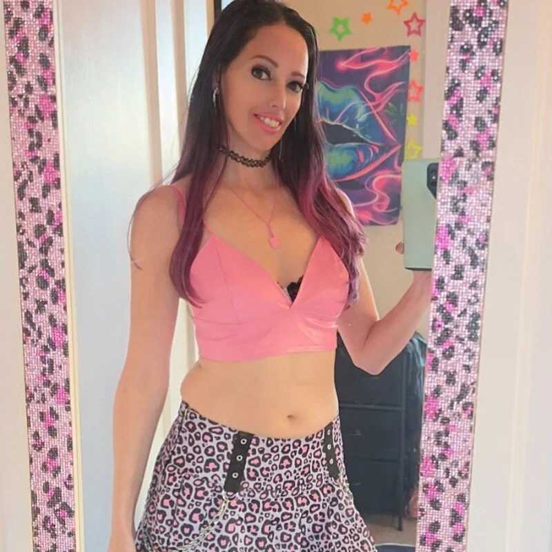 Adrina_Drake — FansOnlyX creator profile