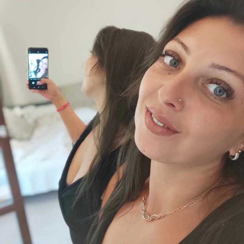DivinSandra — FansOnlyX creator profile