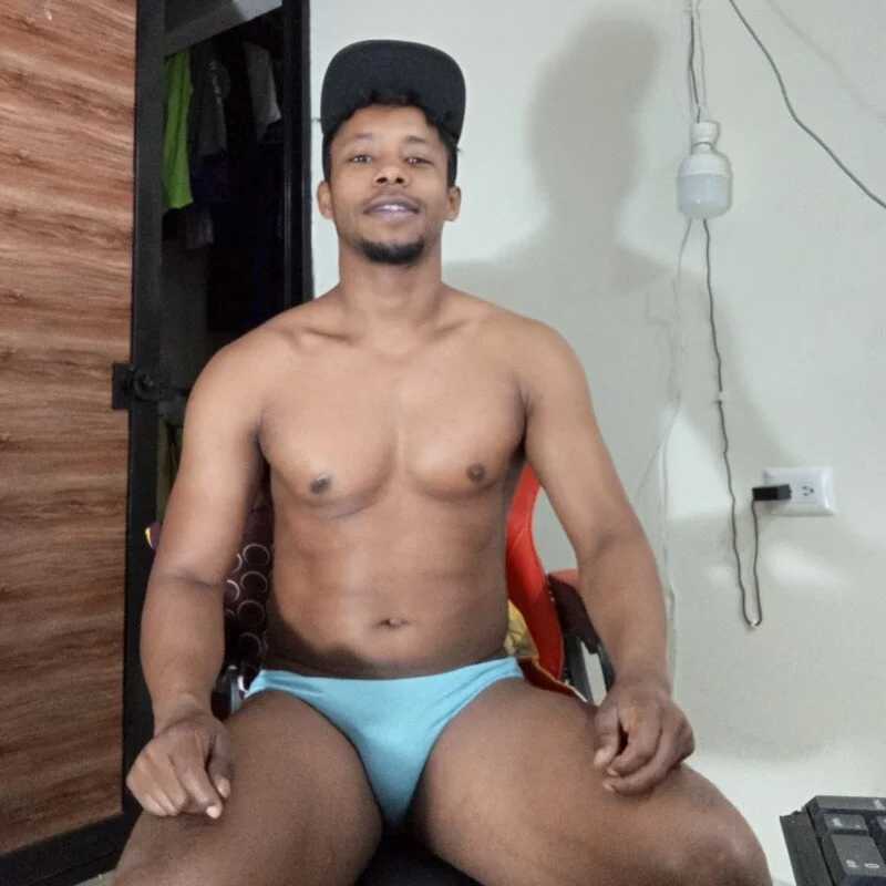 AlejoKhalifa_ — FansOnlyX creator profile