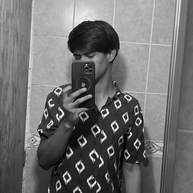Erickhotddjots — FansOnlyX creator profile