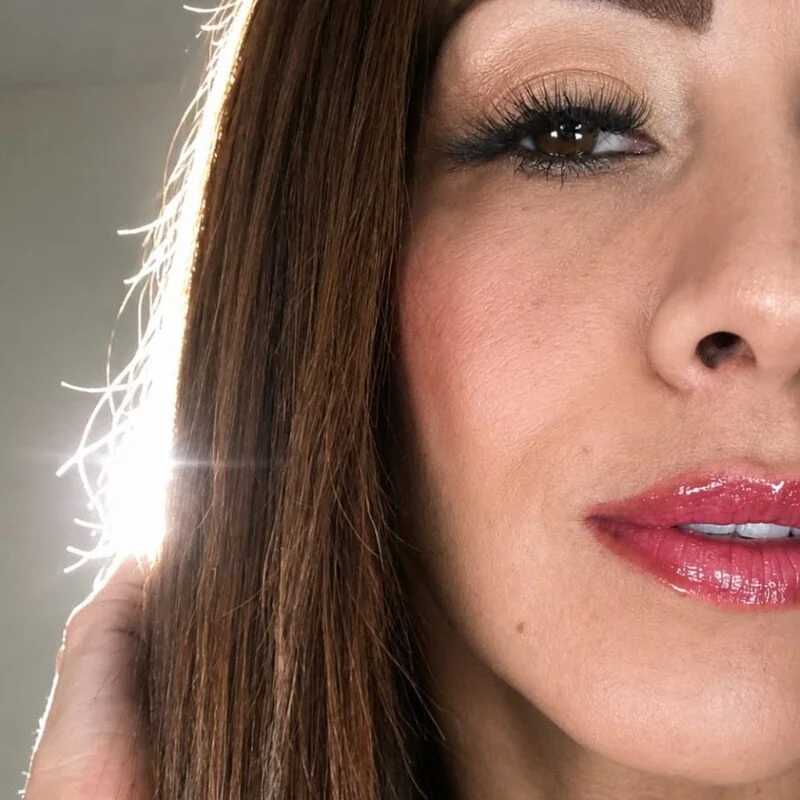 Valeria_Cruz83 — FansOnlyX creator profile