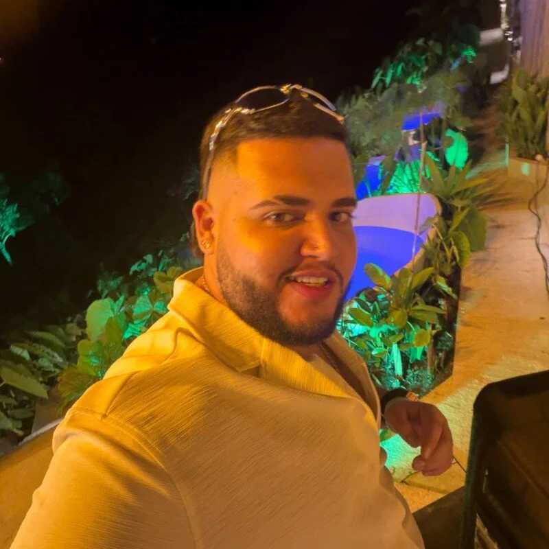 DamianVegaaa — FansOnlyX creator profile