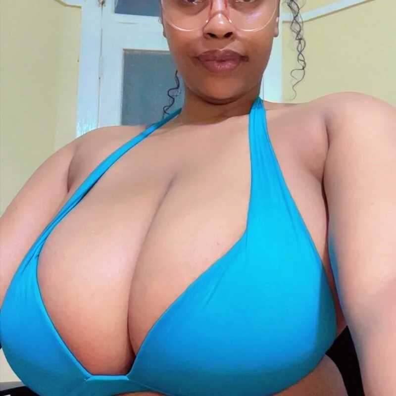 sexy_boobs97 — FansOnlyX creator profile