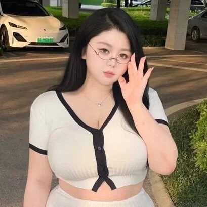 lisa_1996 — FansOnlyX creator profile