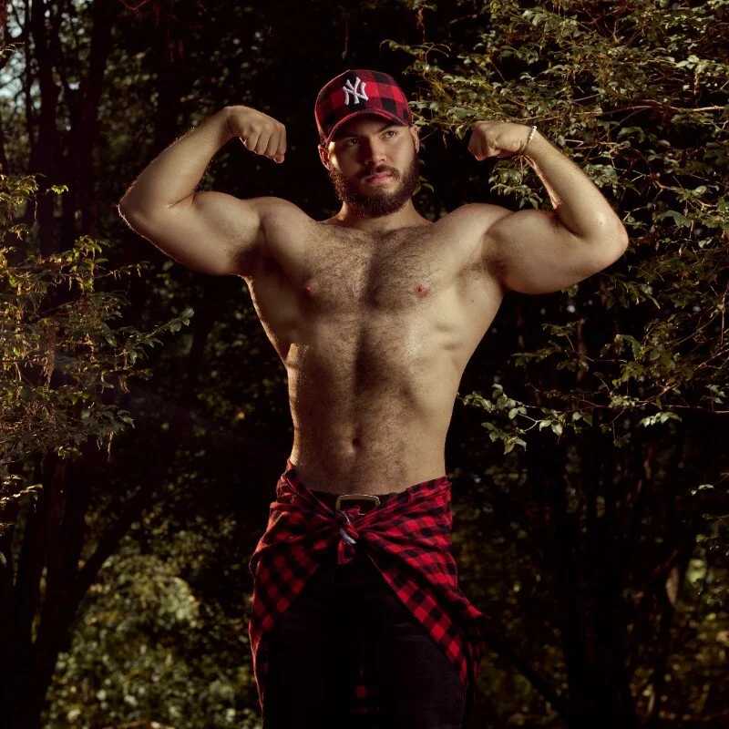 SebastianVilla_ — FansOnlyX creator profile