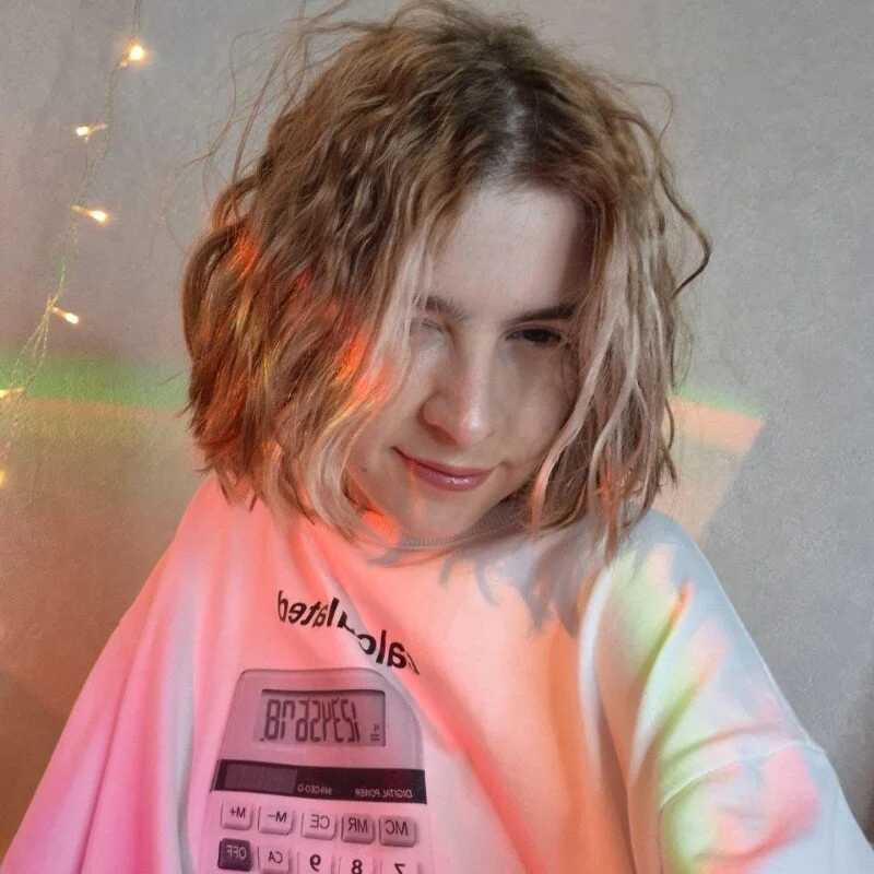 bertamimi — FansOnlyX creator profile